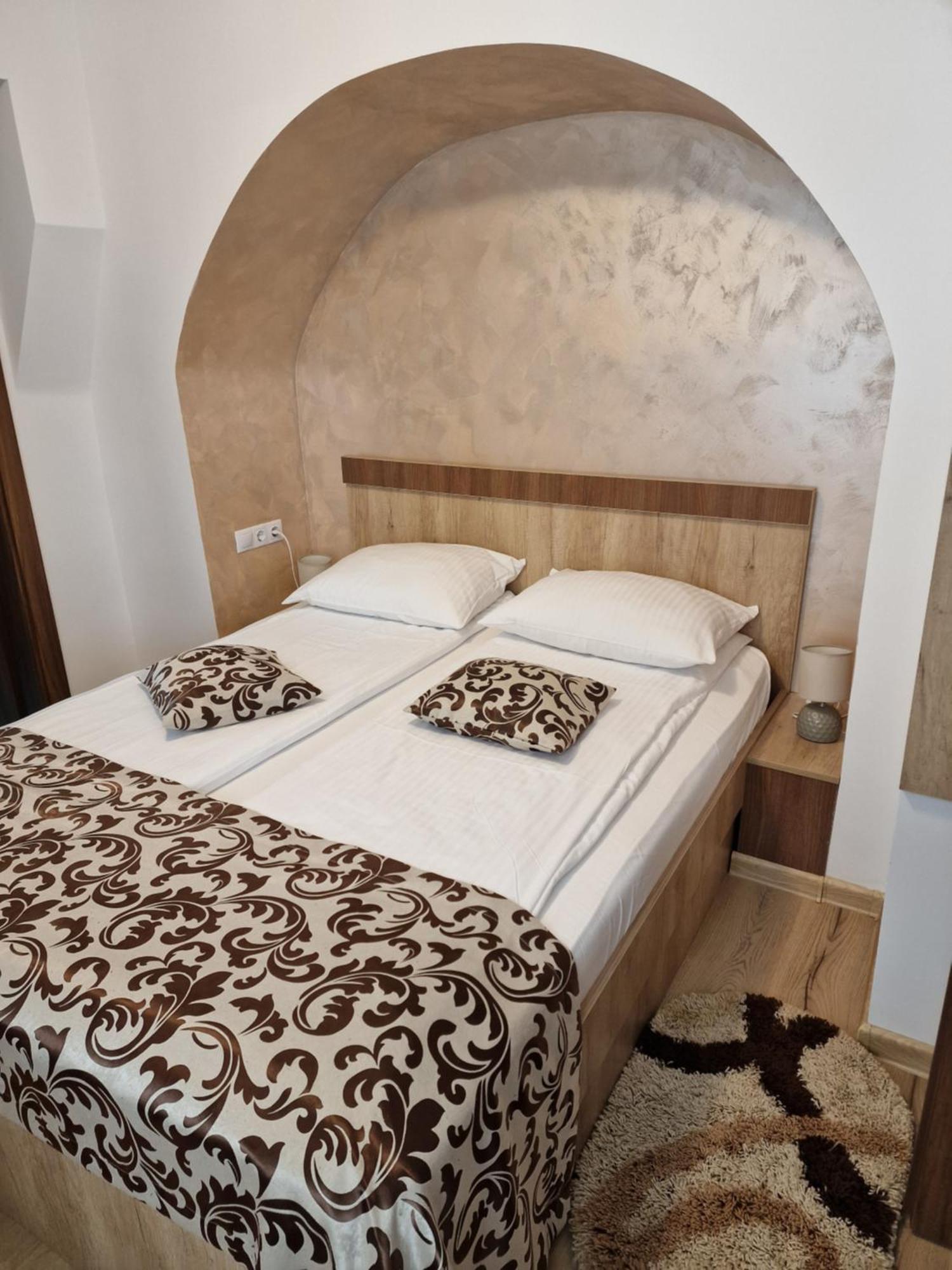 Apartament Lucretia - Centrul Sibiului Экстерьер фото